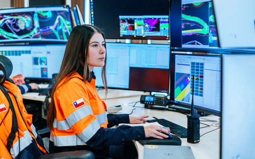 Industria minera alcanza su menor brecha de género de la mano de la Generación Z