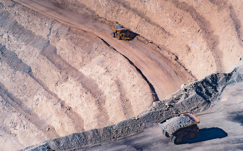 Aprueban proyecto para explotar nuevas fases de rajos Mirador y El Llano en Minera Centinela