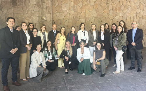 25 líderes de Recursos Humanos alertan salida de ejecutivos senior y brechas en nuevas generaciones en la industria minera