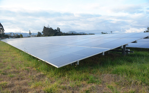 Monitoreo socioambiental: factor clave para atraer financiamiento en proyectos solares