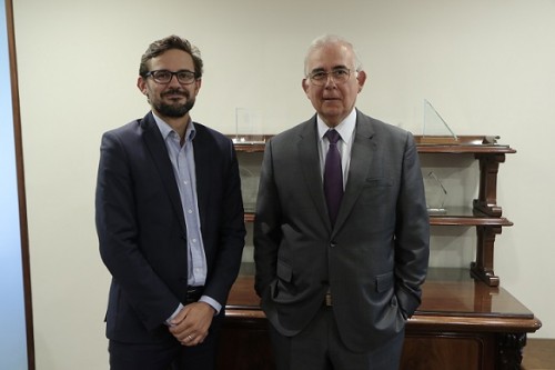 Presidente de SONAMI se reúne con representantes de Tianqi