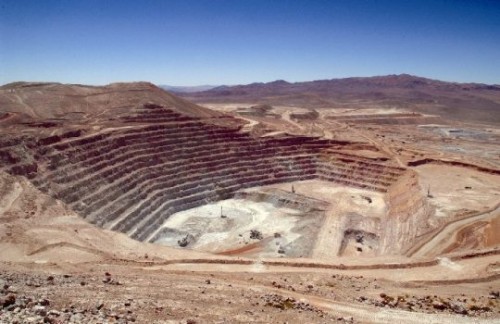 Minera Escondida presenta DIA para proyecto de extracción de áridos