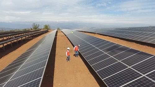 Inauguran planta de generación fotovoltaica que abastecerá operación minera