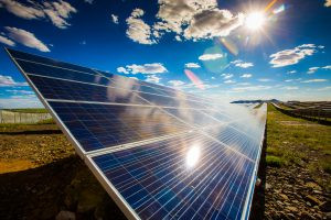 Mainstream firma contrato con Transelec para la construcción de una línea de transmisión del proyecto Parque Solar Valle Escondido