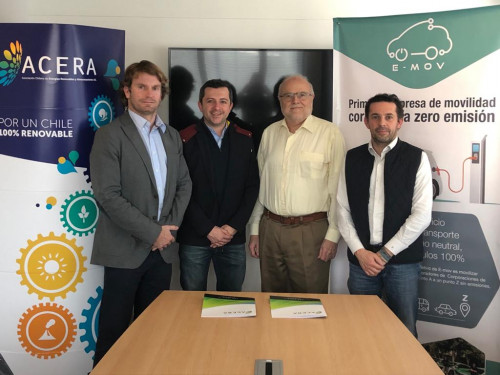 ACERA firma convenio con E-Mov y se suma a la movilidad cero emisiones