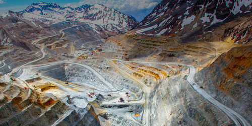 Producción de las cinco mayores mineras de cobre del país cae 5% a septiembre